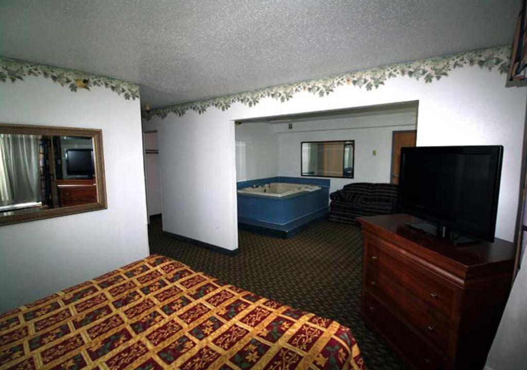Norwood Inn Minneapolis 罗斯维尔 外观 照片
